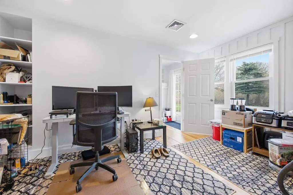 27 Fowler Road Cape Elizabeth ME 04107