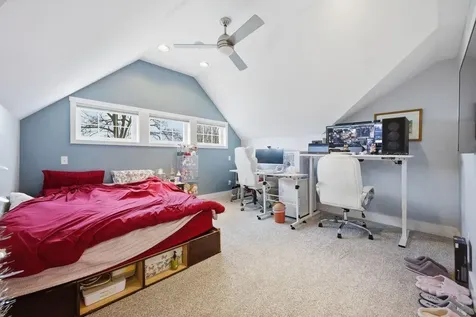 27 Fowler Road Cape Elizabeth ME 04107