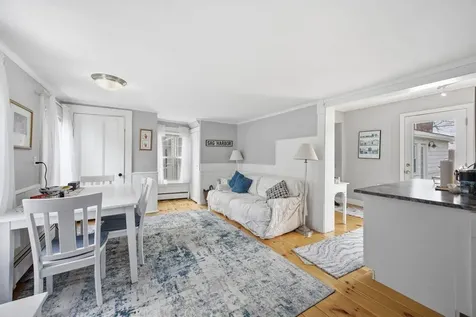 27 Fowler Road Cape Elizabeth ME 04107