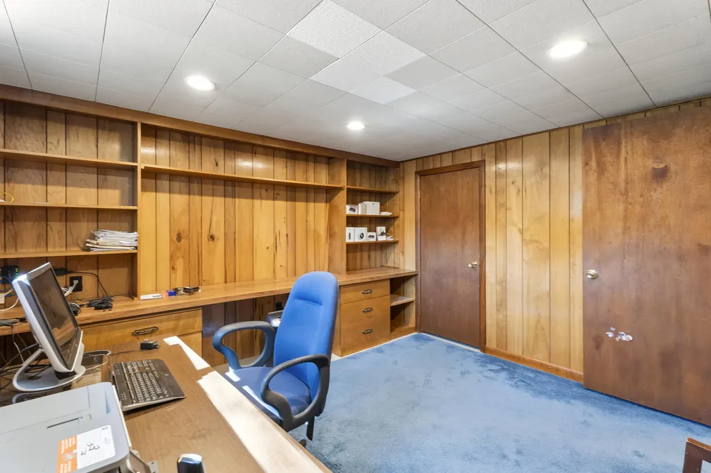 85 Longmeadow Drive Brewer ME 04412