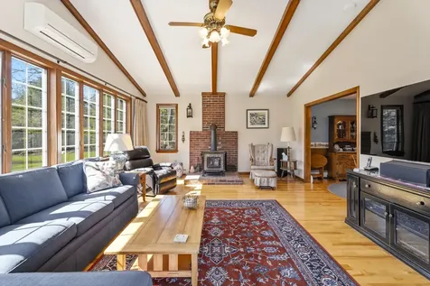 85 Longmeadow Drive Brewer ME 04412
