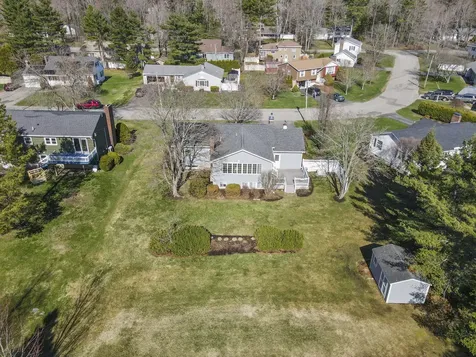 85 Longmeadow Drive Brewer ME 04412