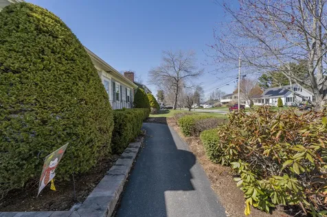 85 Longmeadow Drive Brewer ME 04412