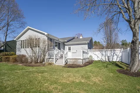 85 Longmeadow Drive Brewer ME 04412