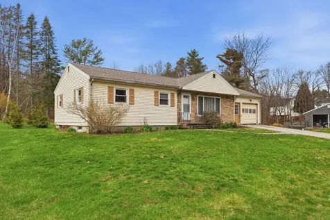 254 Park Avenue Auburn ME 04210