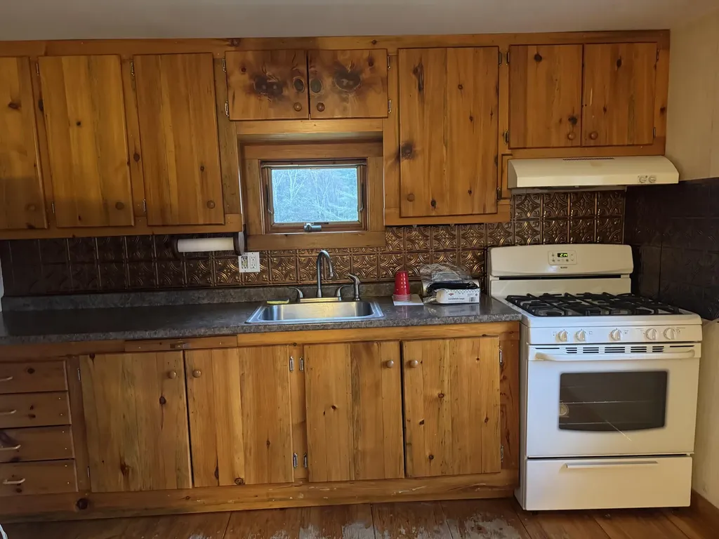960 Mullen Road Stetson ME 04488