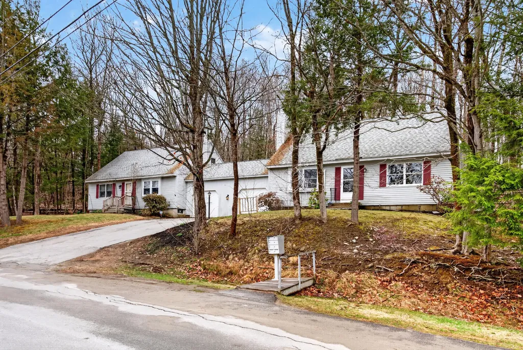219 Evergreen Drive Waterville ME 04901