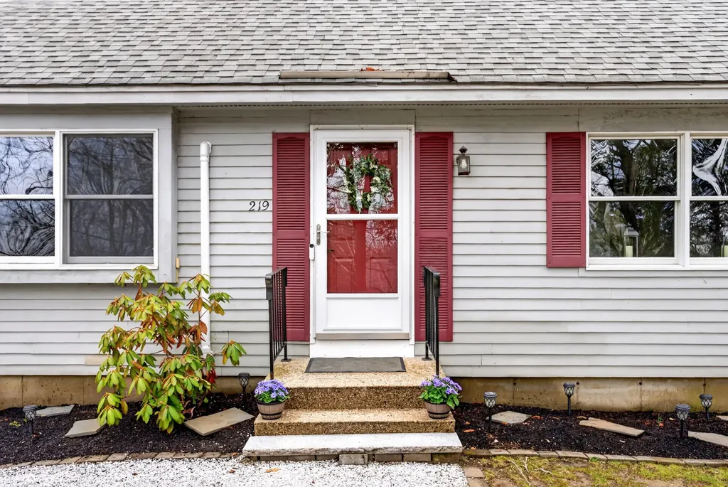 219 Evergreen Drive Waterville ME 04901