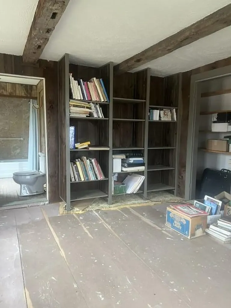 193 Coastal Road Brooksville ME 04617