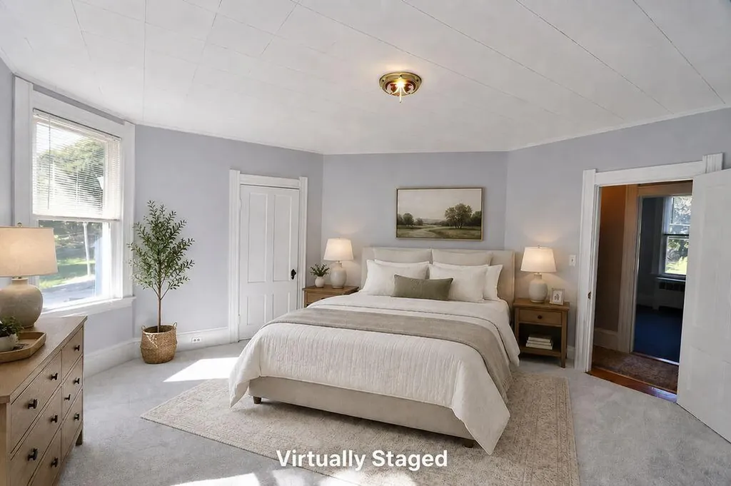 59 Summer Street Hampden ME 04444