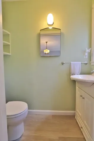 59 Summer Street Hampden ME 04444