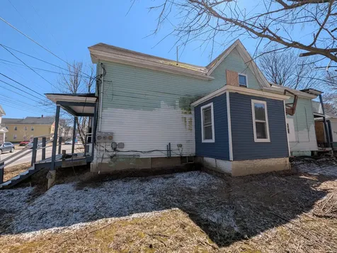 113 7th Street Auburn ME 04210