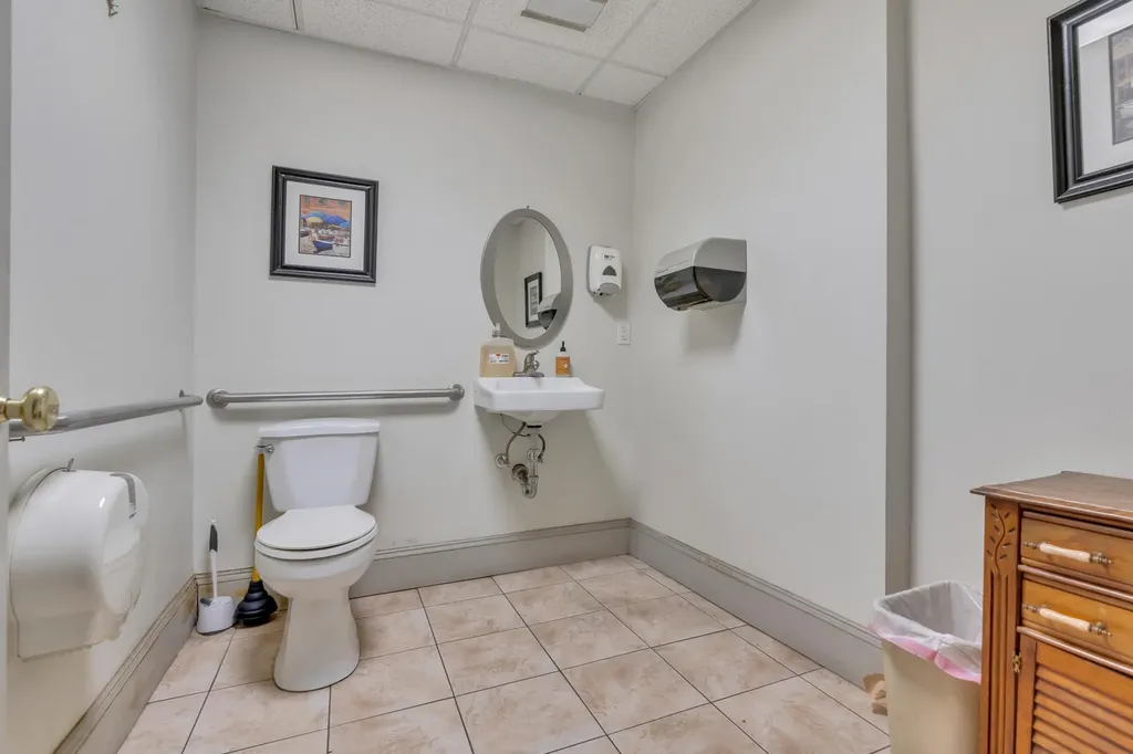 38 Rainbow Lane Sanford ME 04073