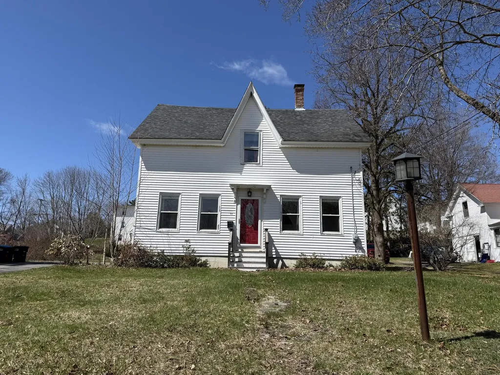 37 Hamlin Street Orono ME 04473