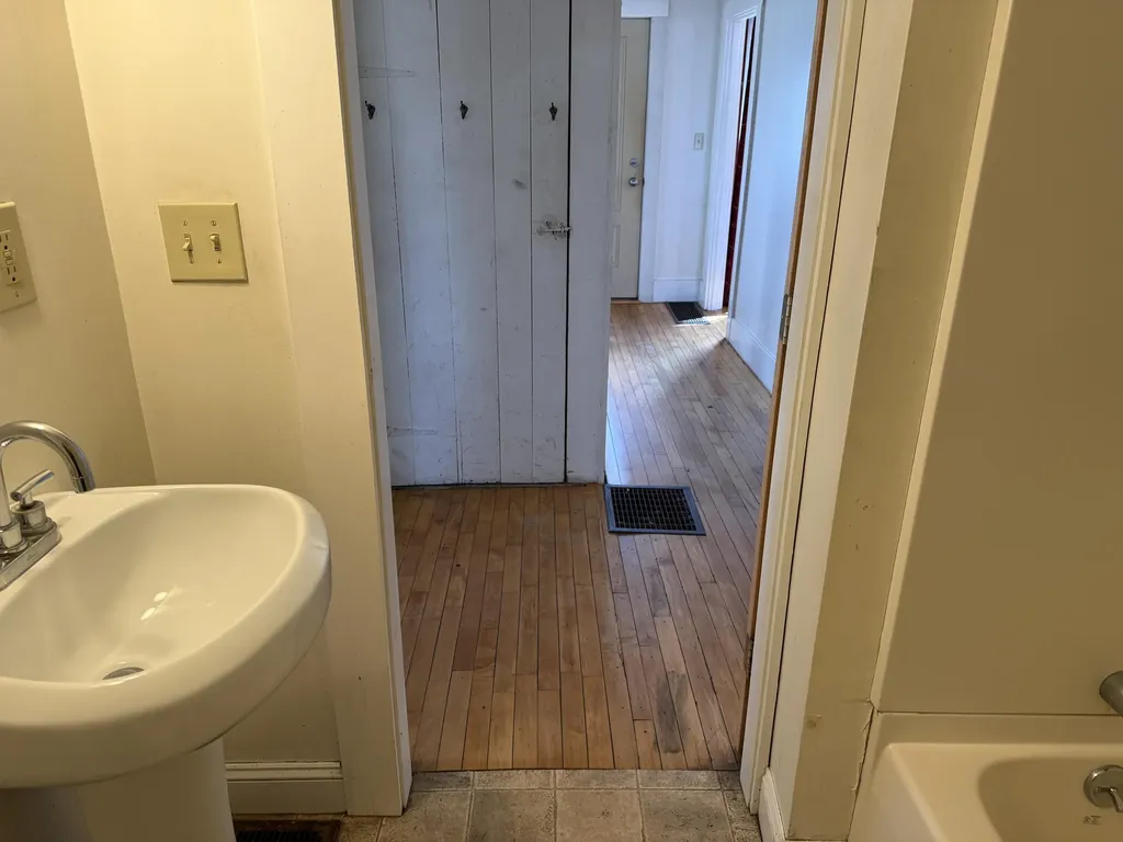 37 Hamlin Street Orono ME 04473