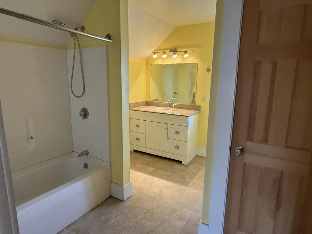 37 Hamlin Street Orono ME 04473