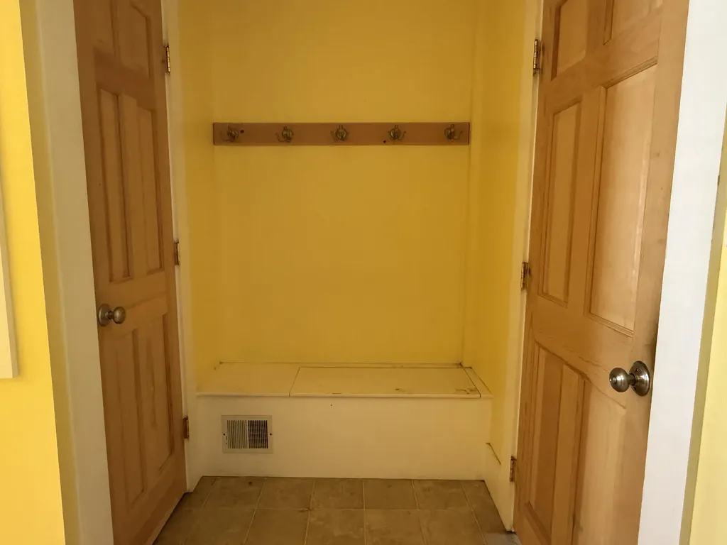 37 Hamlin Street Orono ME 04473