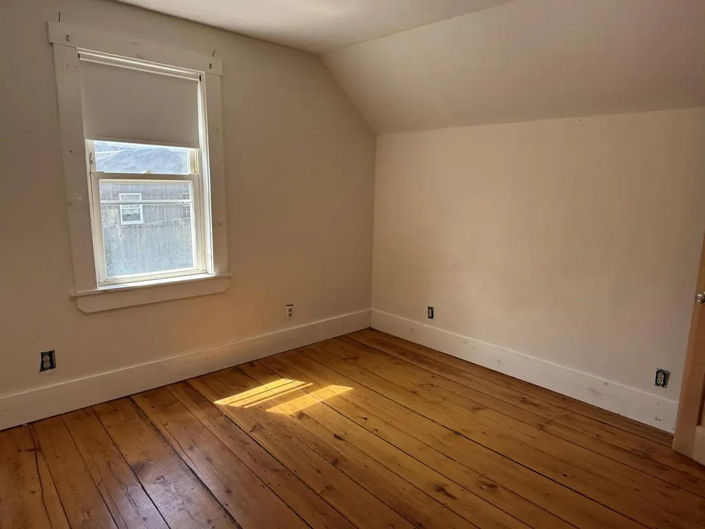 37 Hamlin Street Orono ME 04473