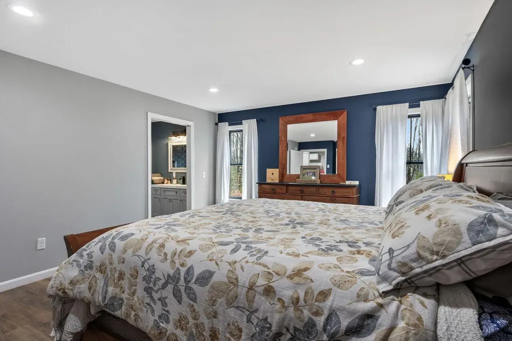10 Dandelion Rock Lane Belgrade ME 04917