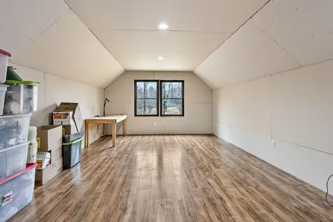 10 Dandelion Rock Lane Belgrade ME 04917