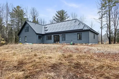 10 Dandelion Rock Lane Belgrade ME 04917