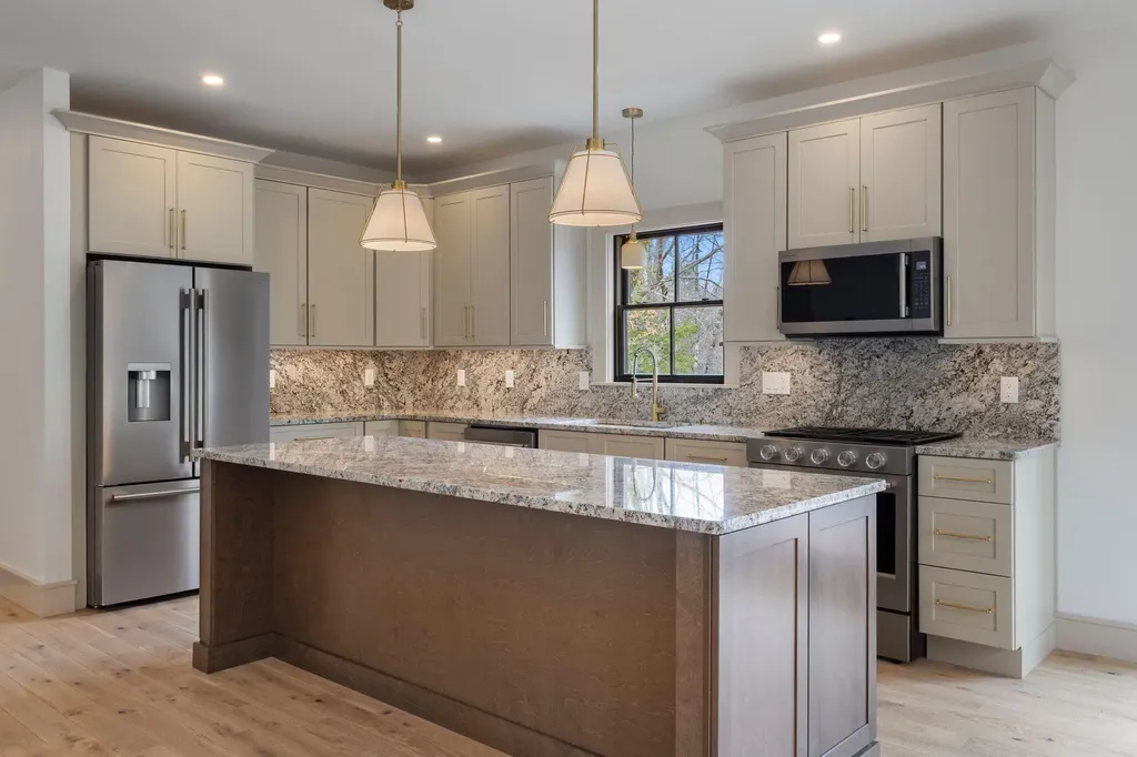 60 Woodbrey Lane Standish ME 04084