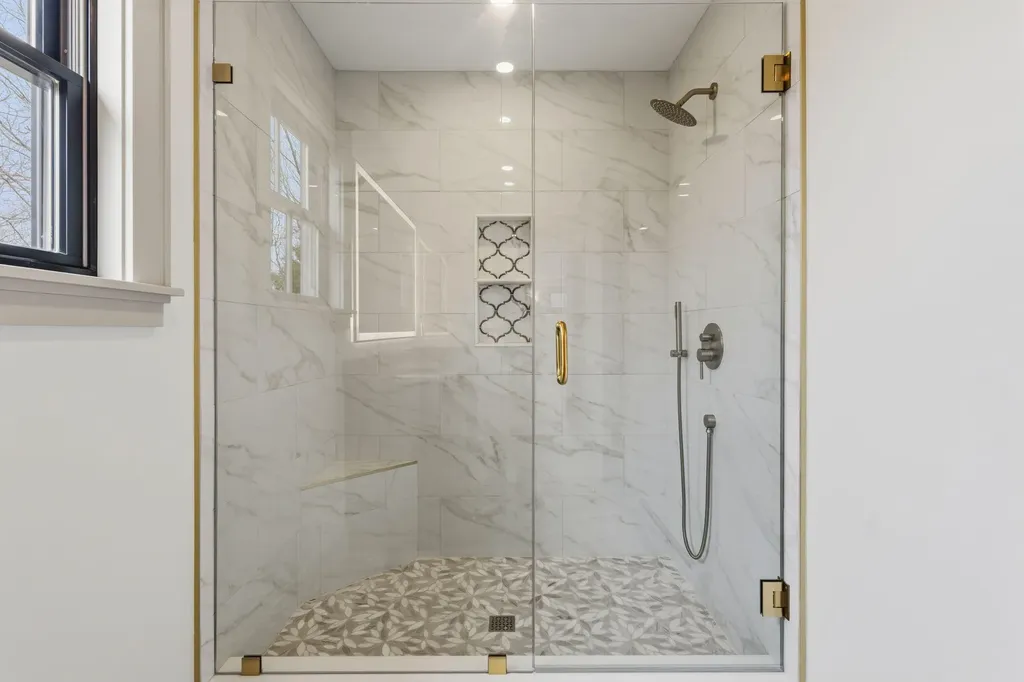 60 Woodbrey Lane Standish ME 04084
