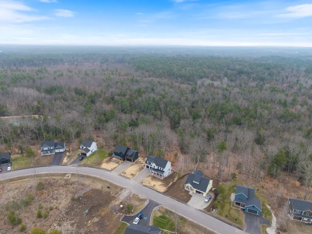 60 Woodbrey Lane Standish ME 04084