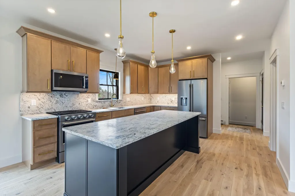 58 Woodbrey Lane Standish ME 04084
