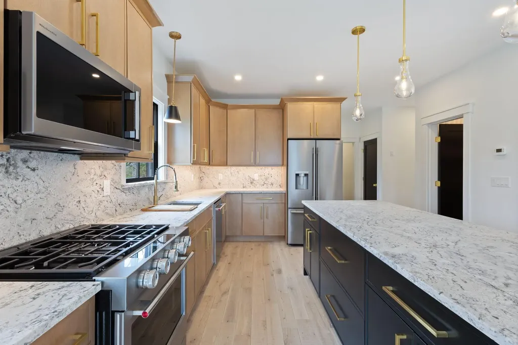58 Woodbrey Lane Standish ME 04084