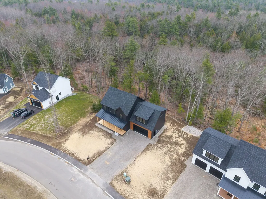 58 Woodbrey Lane Standish ME 04084