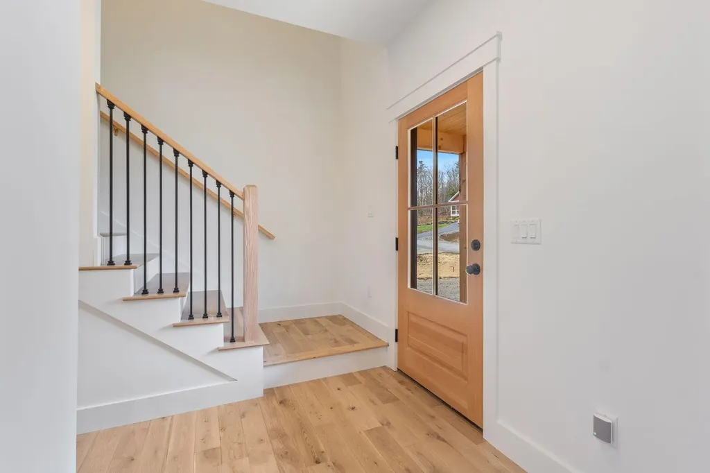 58 Woodbrey Lane Standish ME 04084