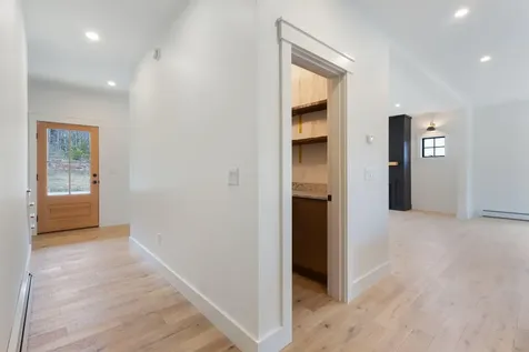 58 Woodbrey Lane Standish ME 04084
