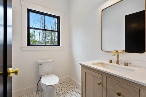 58 Woodbrey Lane Standish ME 04084