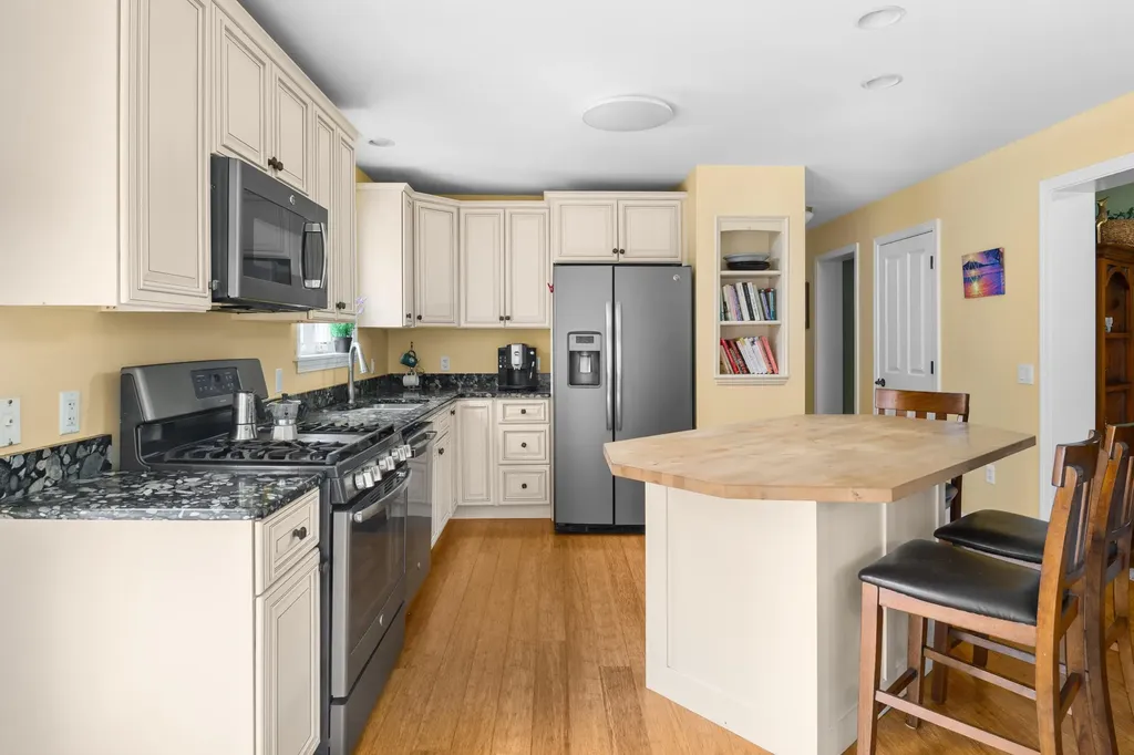 239 Cider Hill Road York ME 03909