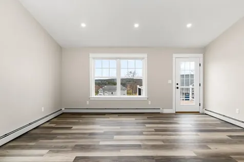 27 Callaway Drive Gray ME 04039