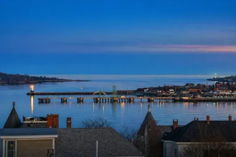 49 Morning Street Portland ME 04101