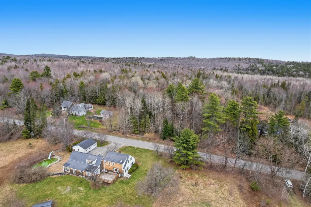 179 Covell Road Fairfield ME 04937