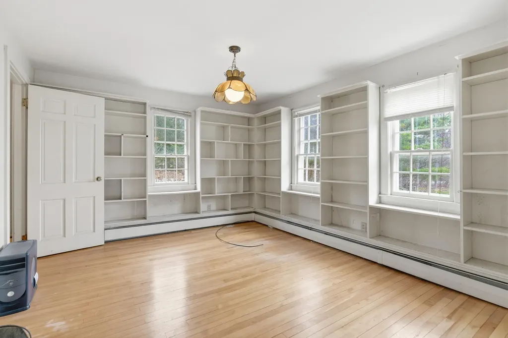 179 Covell Road Fairfield ME 04937