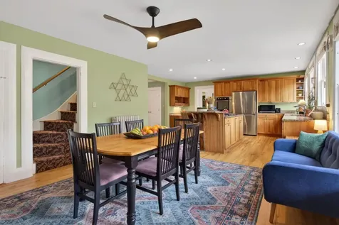 9 Fox Hall Road Falmouth ME 04105