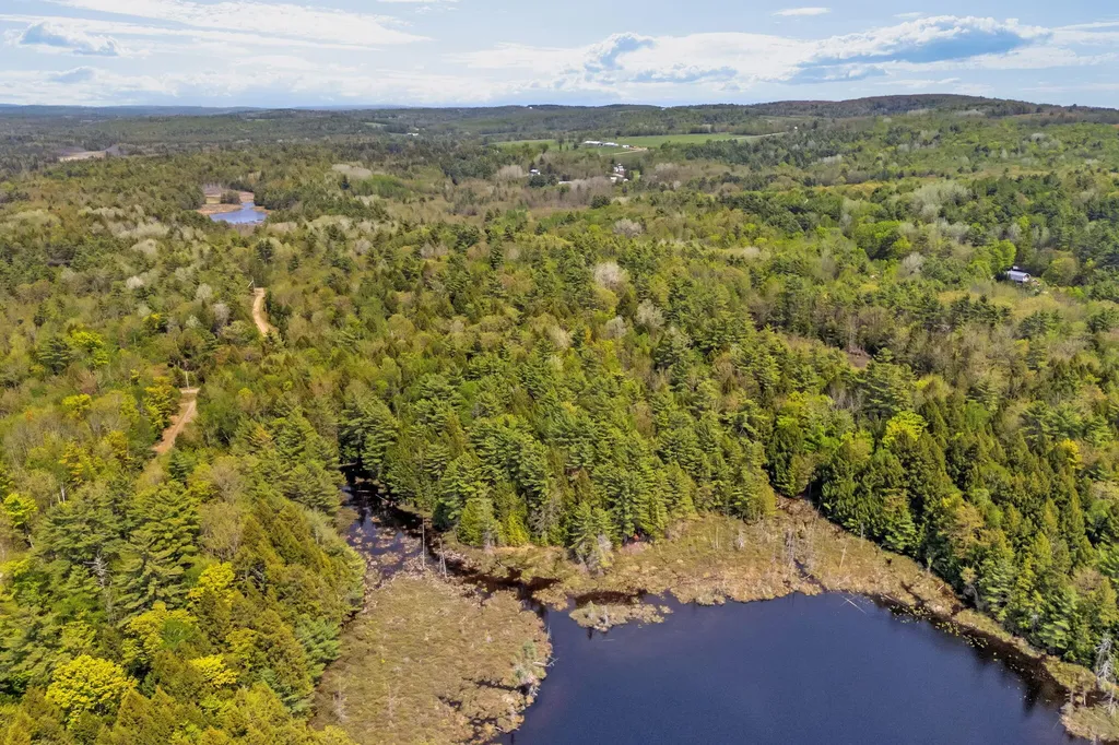 14 Beaver Ridge Road Palermo ME 04354