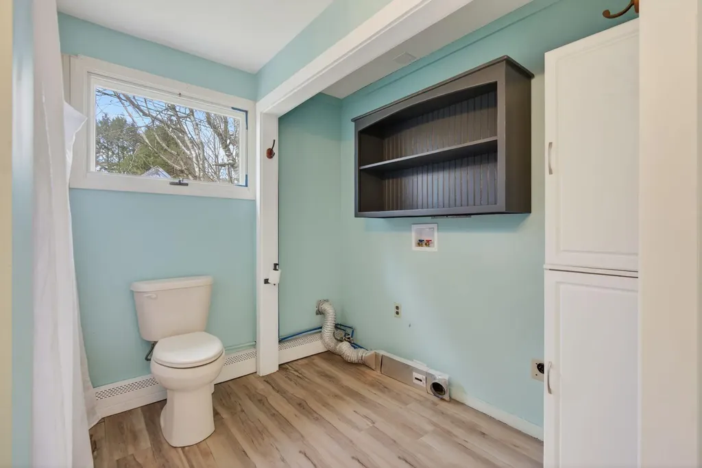 24 Summit Street Auburn ME 04210