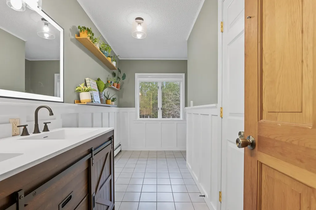 52 Wood Lane Brooks ME 04921