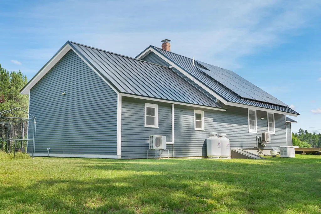 52 Wood Lane Brooks ME 04921