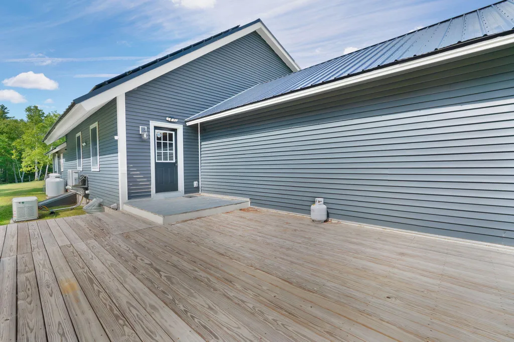 52 Wood Lane Brooks ME 04921