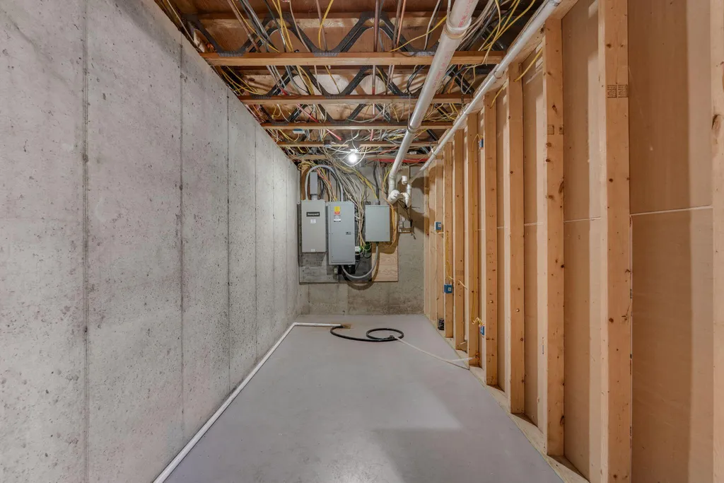52 Wood Lane Brooks ME 04921