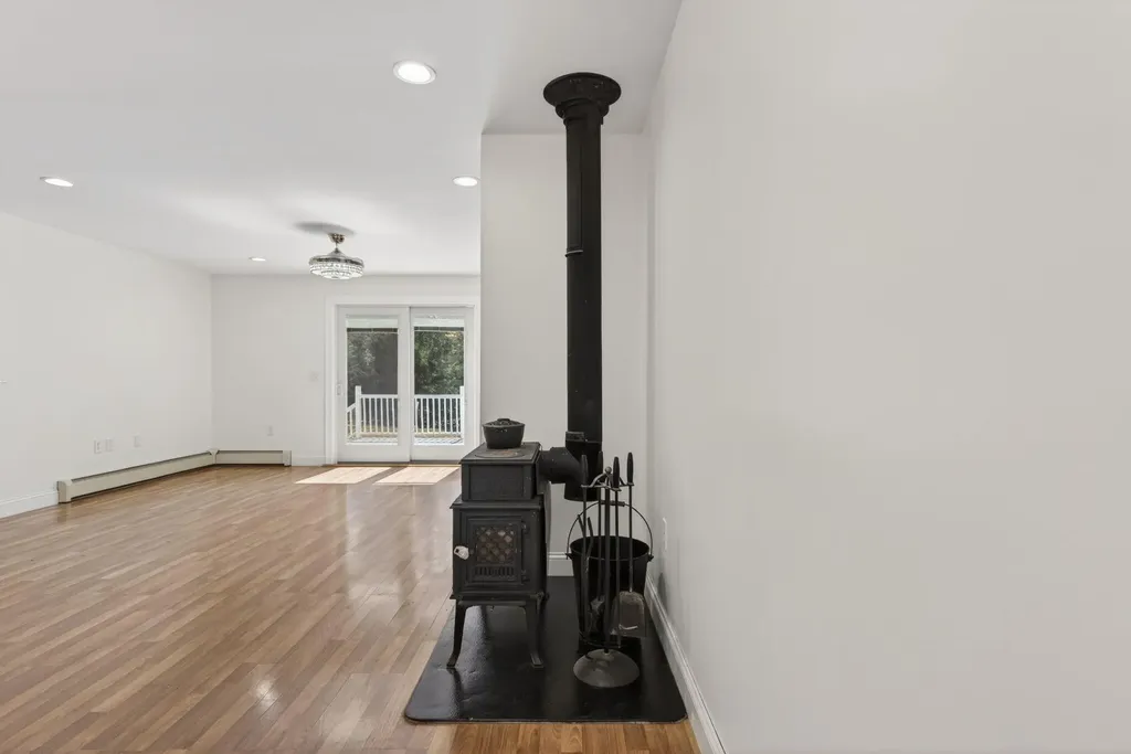 10 Wildberry Lane Saco ME 04072
