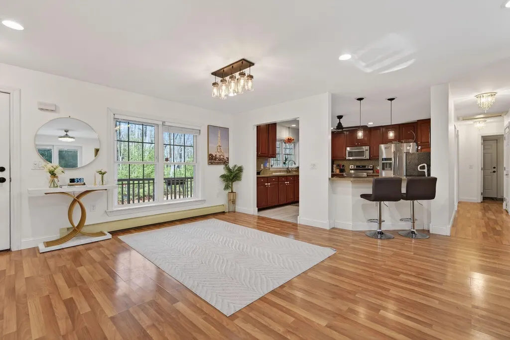 10 Wildberry Lane Saco ME 04072