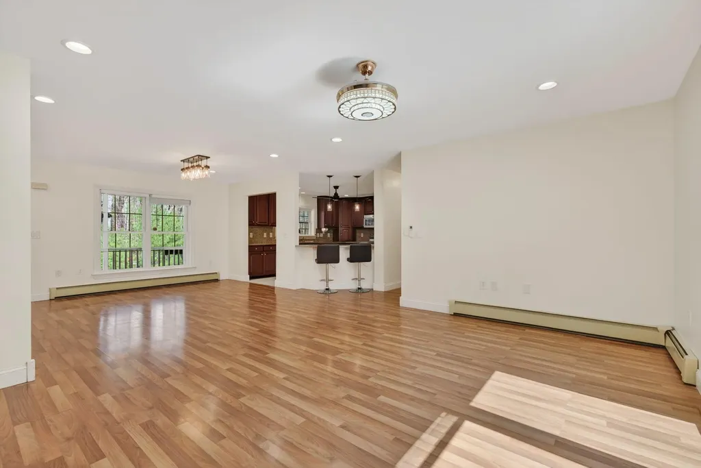 10 Wildberry Lane Saco ME 04072