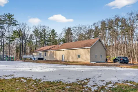 10 Wildberry Lane Saco ME 04072